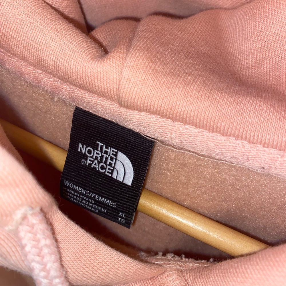pink north face hoodie - Picture 3 of 7